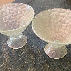 Textured Glass Dessert Bowls